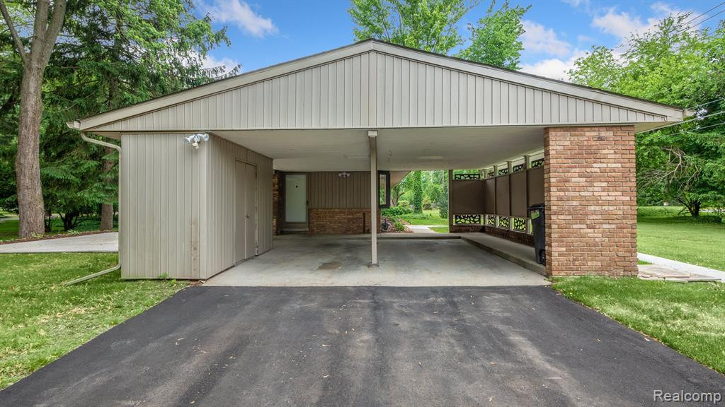 4165 QUARTON Road, Bloomfield Hills, MI — Photo 31