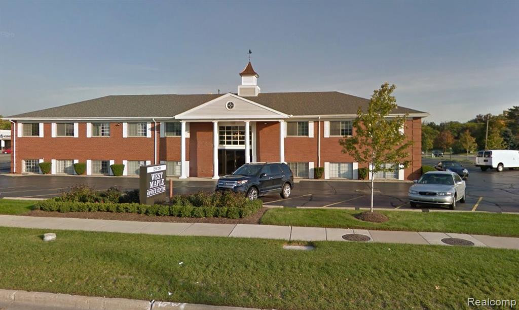 2820 W MAPLE Road, Troy, MI, 48084
