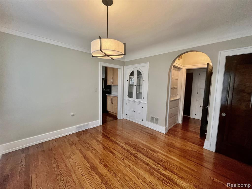406 EDMUND Avenue, Royal Oak, MI 48073 — Photo 5