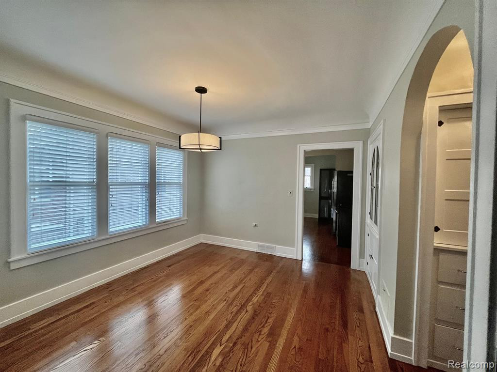 406 EDMUND Avenue, Royal Oak, MI 48073 — Photo 6
