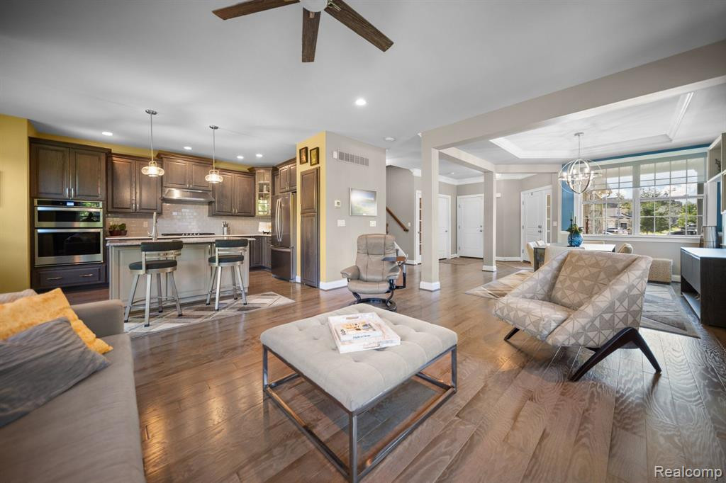 42844 CARDINAL Way, Novi, MI — Photo 10