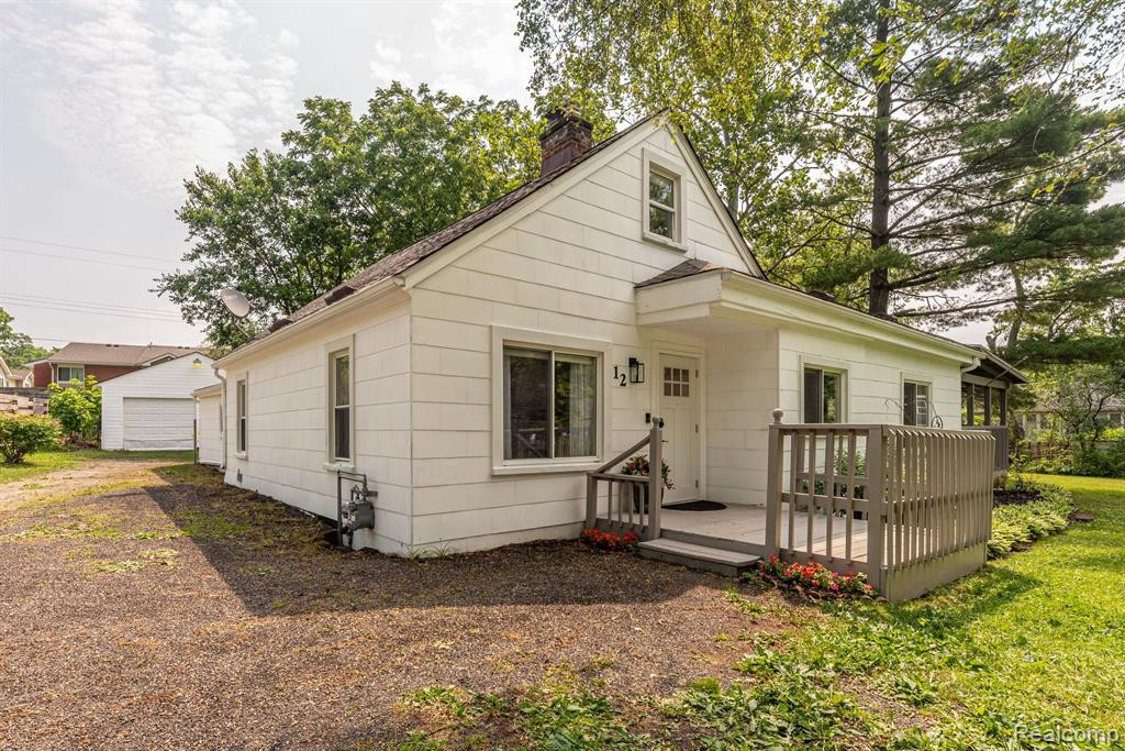 12 W WARNER Street, Ypsilanti, MI 48197 — Photo 6