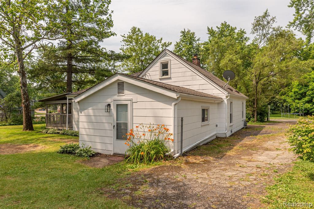 12 W WARNER Street, Ypsilanti, MI 48197 — Photo 8