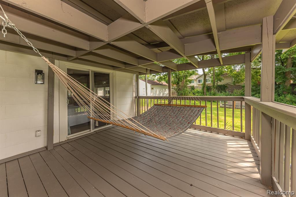 12 W WARNER Street, Ypsilanti, MI 48197 — Photo 17