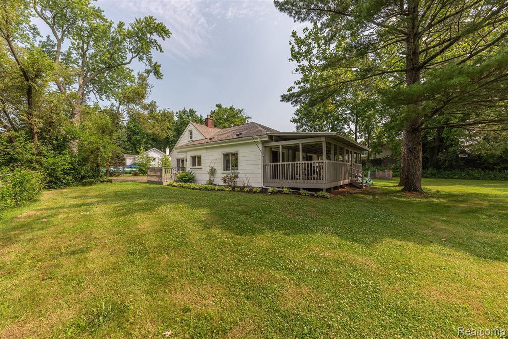 12 W WARNER Street, Ypsilanti, MI 48197 — Photo 21