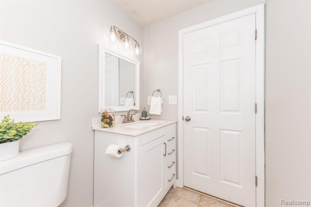12 W WARNER Street, Ypsilanti, MI 48197 — Photo 52