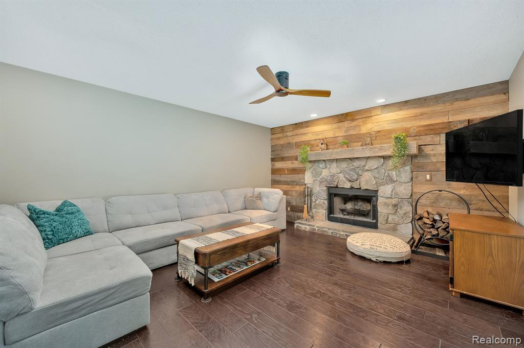 118 JAMESTOWN Drive, Metamora, MI 48455 — Photo 19