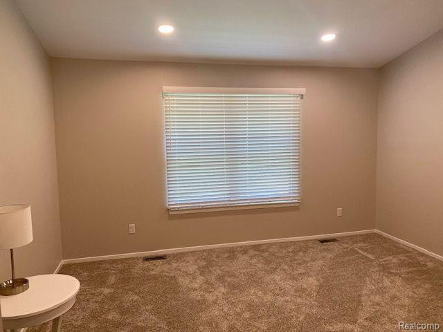 2016 MAPLEHURST Drive, 49, Commerce Twp, MI 48390 — Photo 12