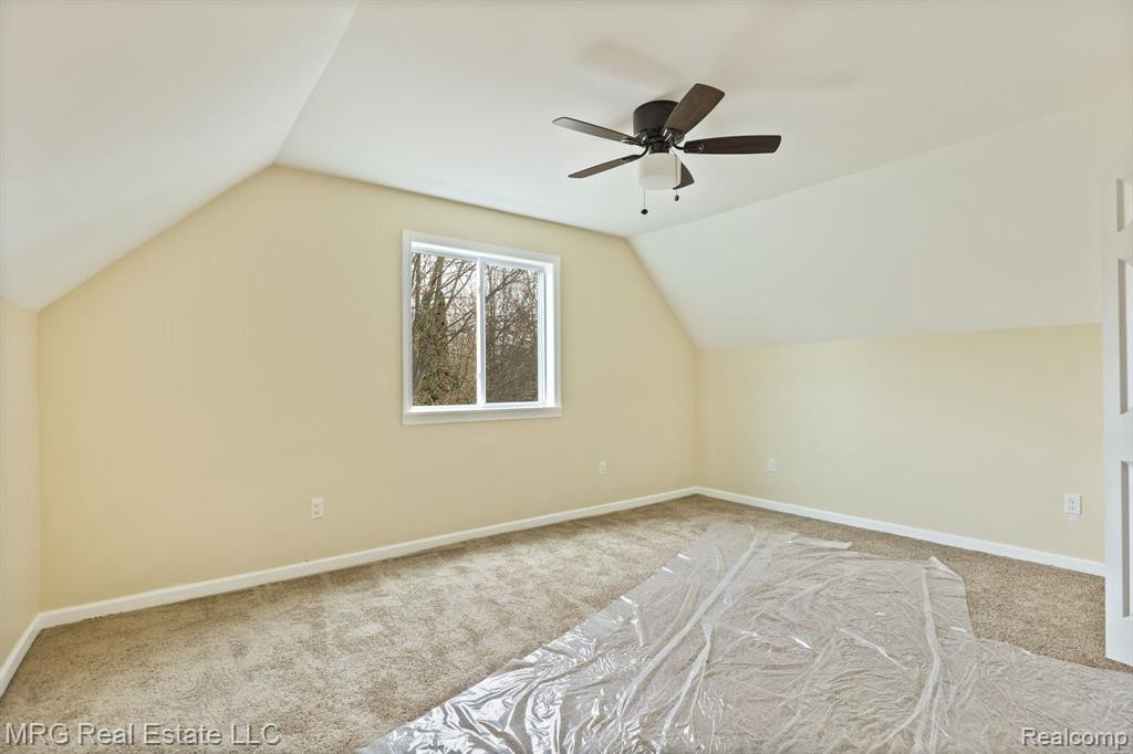 8255 MAIN Street, Birch Run, MI 48415 — Photo 19