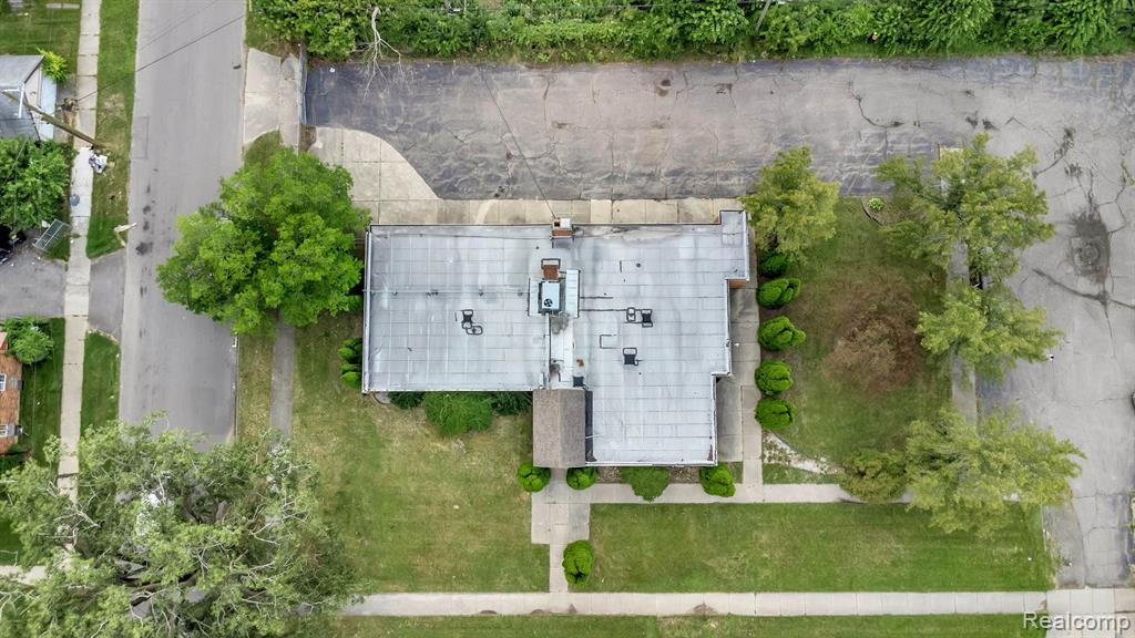 19711 GREENFIELD Road, Detroit, MI 48235 — Photo 9