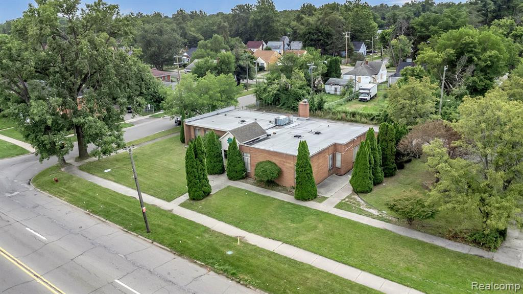 19711 GREENFIELD Road, Detroit, MI 48235 — Photo 10