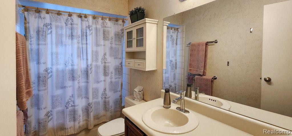 497 LYON Boulevard, South Lyon, MI 48178 — Photo 22