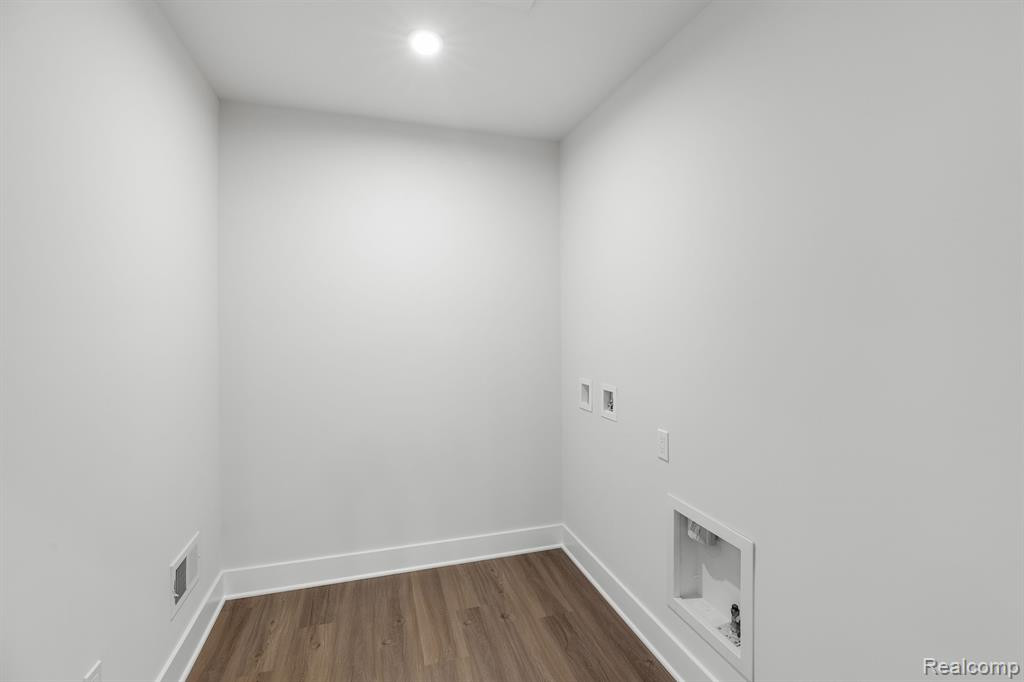 7895 HARPER Lane, West Bloomfield, MI — Photo 15