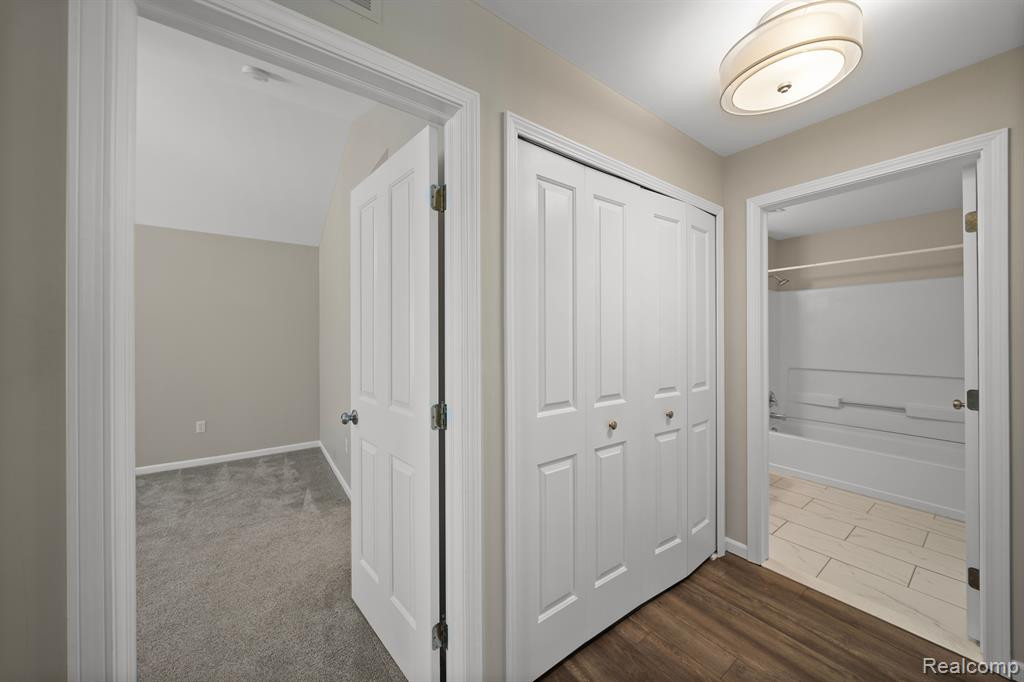 3980 ELIZABETH Avenue, Canton, MI 48188 — Photo 25