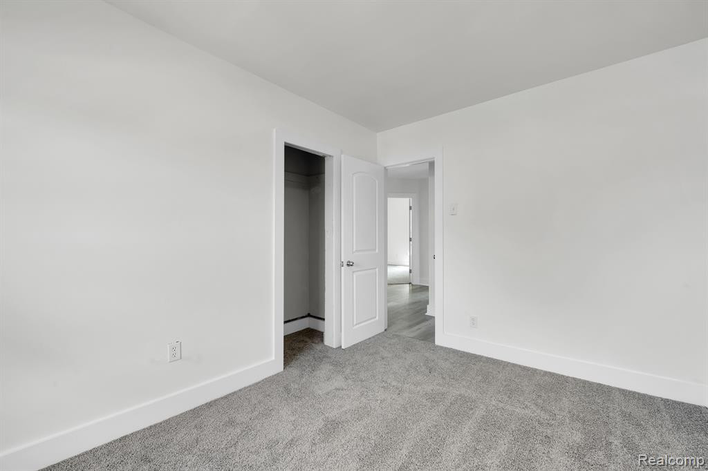 516 MARSTON Street, Detroit, MI 48202 — Photo 12