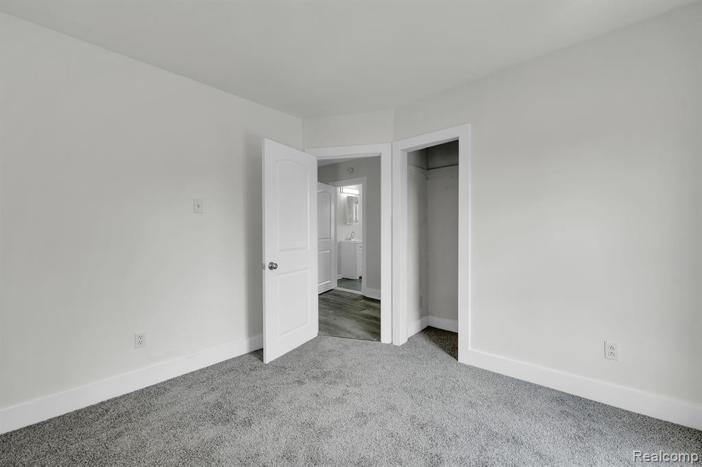 516 MARSTON Street, Detroit, MI 48202 — Photo 16