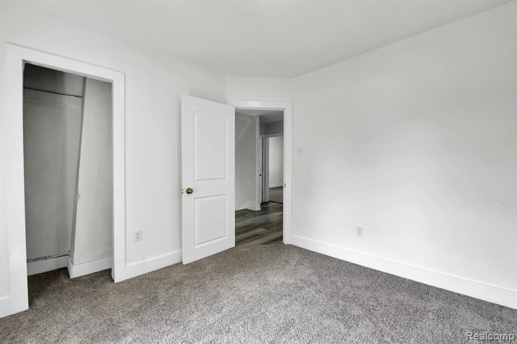516 MARSTON Street, Detroit, MI 48202 — Photo 18