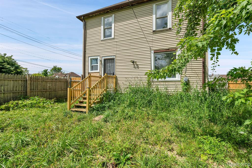 516 MARSTON Street, Detroit, MI 48202 — Photo 29