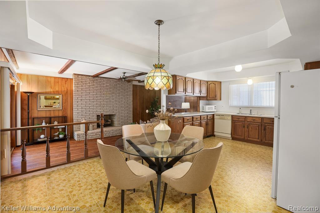 6499 CAMBRIDGE Street, Dearborn Heights, MI 48127 — Photo 5