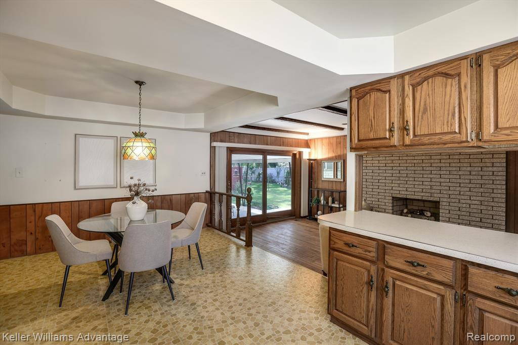 6499 CAMBRIDGE Street, Dearborn Heights, MI 48127 — Photo 8
