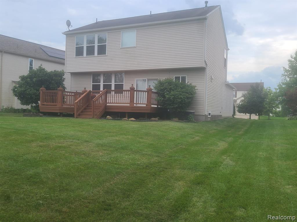 9785 RAVENSHIRE Drive, Ypsilanti, MI 48198 — Photo 10