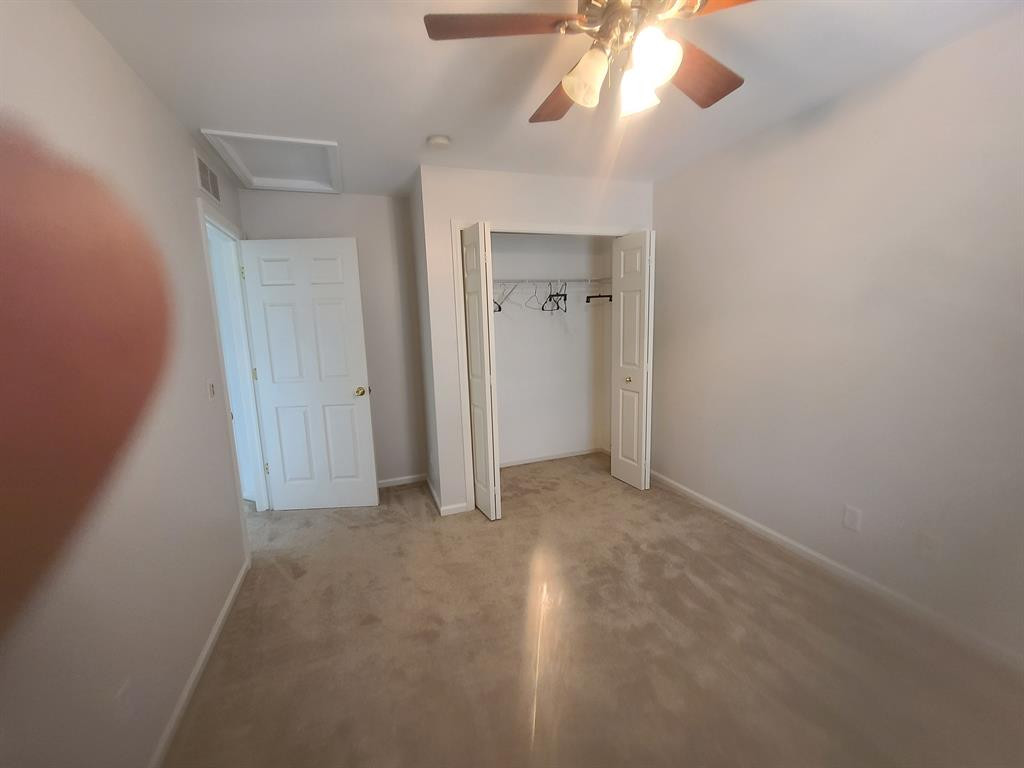 9785 RAVENSHIRE Drive, Ypsilanti, MI 48198 — Photo 71