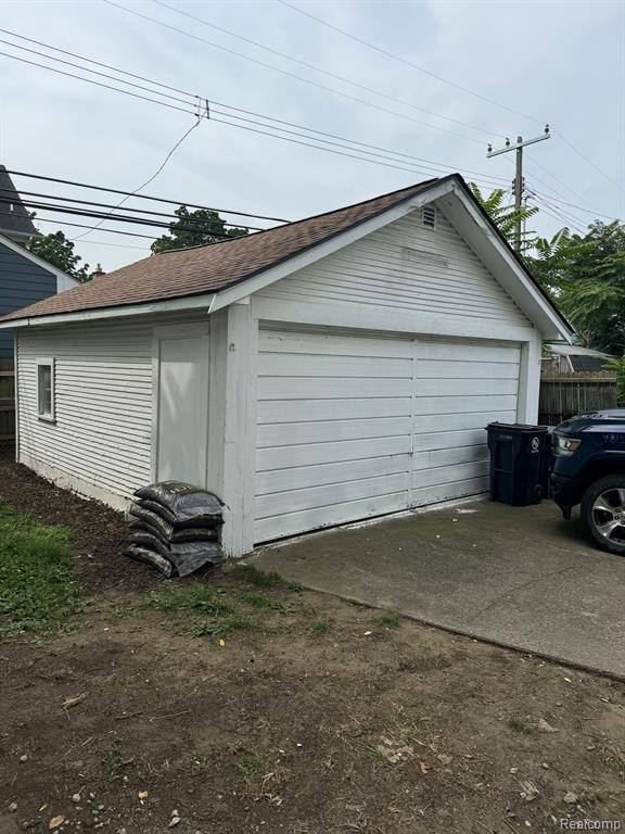 410 E 12 MILE Road, Royal Oak, MI 48073 — Photo 5