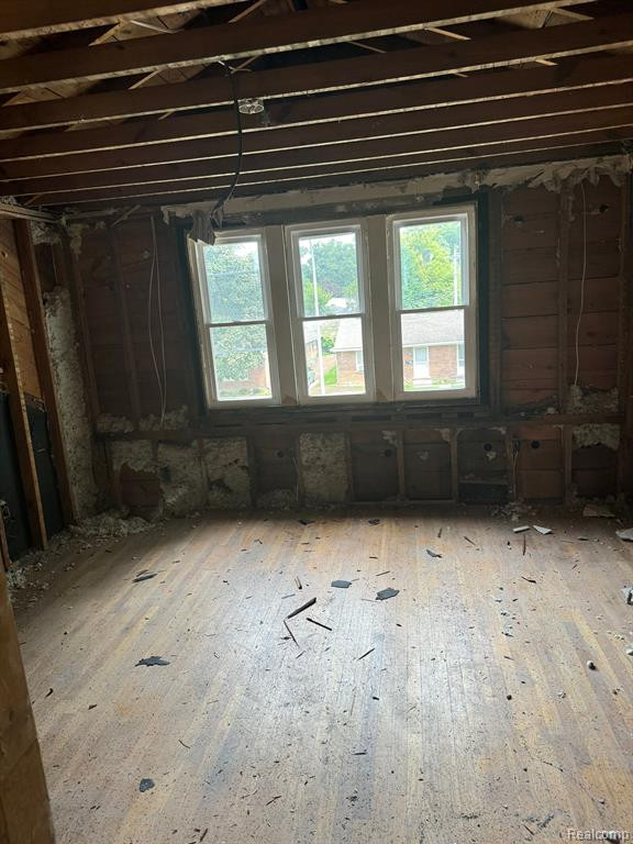 410 E 12 MILE Road, Royal Oak, MI 48073 — Photo 20