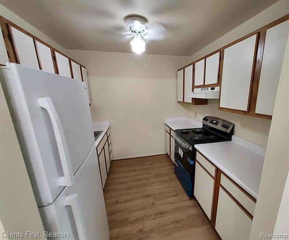 767 CLUBHOUSE Drive, Ypsilanti, MI 48197 — Photo 4