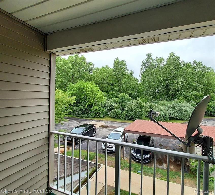 767 CLUBHOUSE Drive, Ypsilanti, MI 48197 — Photo 11