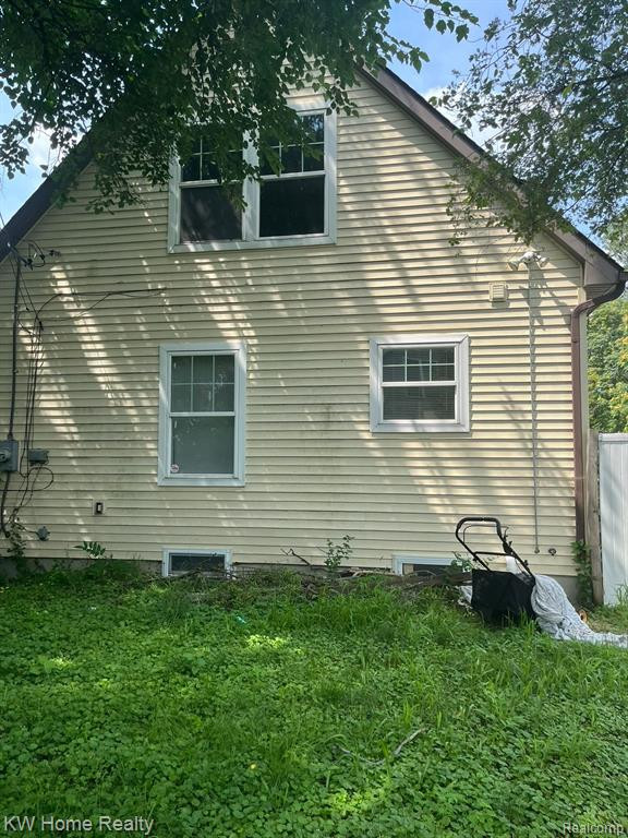 21034 WOODSIDE Avenue, Ferndale, MI 48220 — Photo 3
