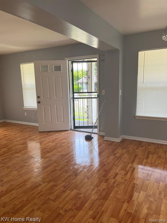 21034 WOODSIDE Avenue, Ferndale, MI 48220 — Photo 4
