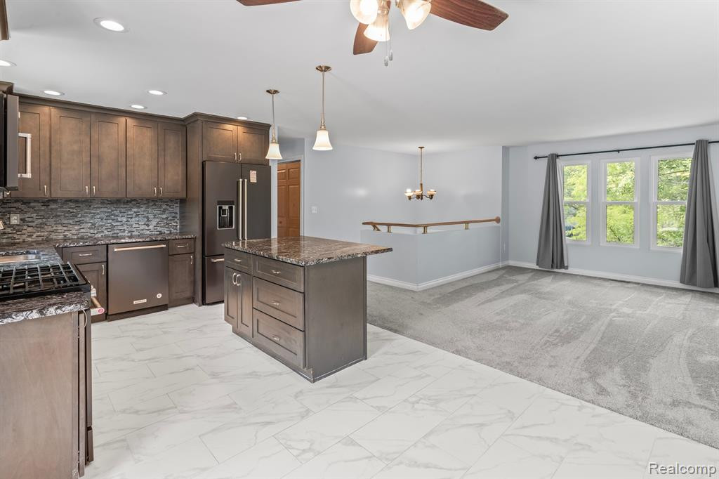 1159 HAMPSHIRE Drive, Canton, MI 48188 — Photo 12
