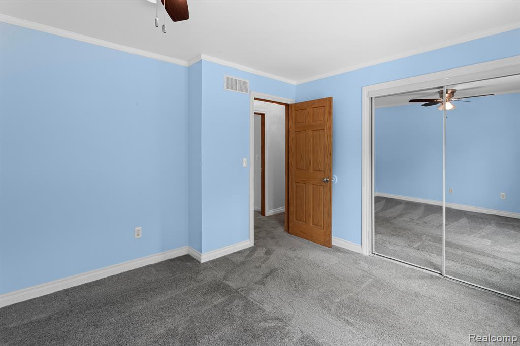1159 HAMPSHIRE Drive, Canton, MI 48188 — Photo 23