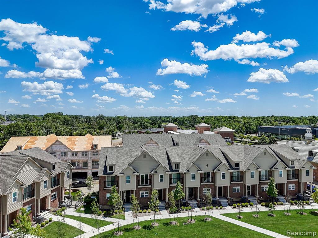 41566 ORIANNA Lane, 19, Novi, MI — Photo 6