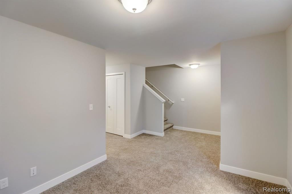 41566 ORIANNA Lane, 19, Novi, MI — Photo 28