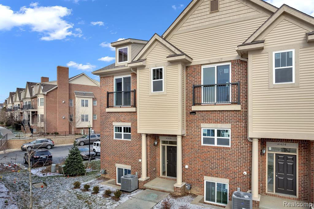 41546 ORIANNA Lane, 24, Novi, MI — Photo 8