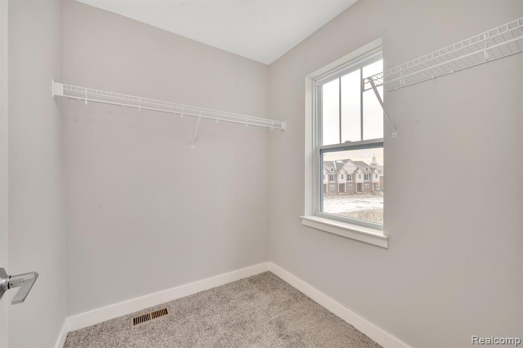 41546 ORIANNA Lane, 24, Novi, MI — Photo 25