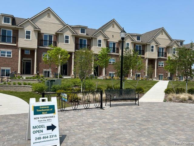 41546 ORIANNA Lane, 24, Novi, MI — Photo 39