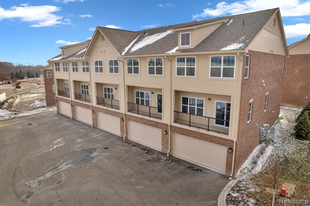 41558 ORIANNA Lane, 21, Novi, MI — Photo 11