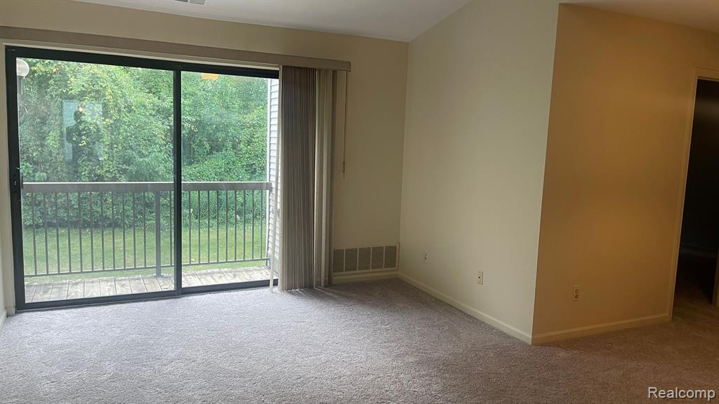 42794 LILLEY POINTE Drive, Canton, MI 48187 — Photo 5