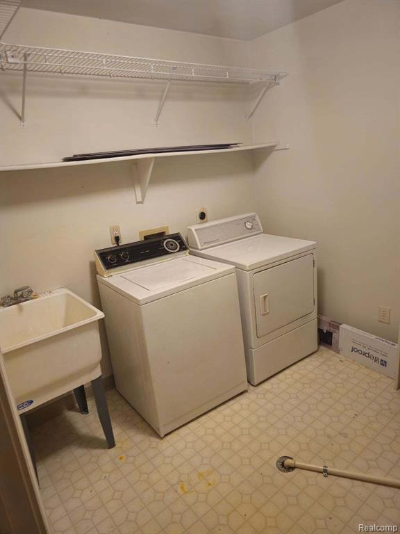 42794 LILLEY POINTE Drive, Canton, MI 48187 — Photo 18