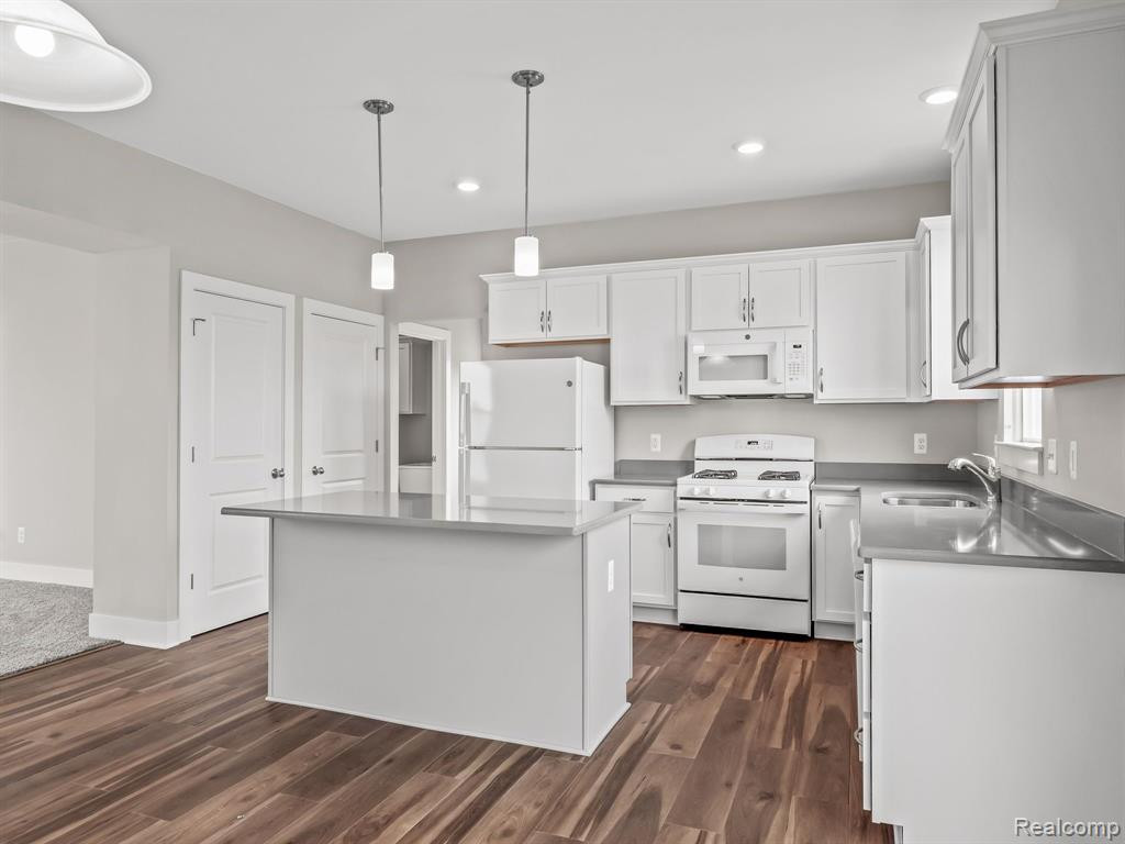 59217 E BROCKTON Street, New Haven, MI 48048 — Photo 9