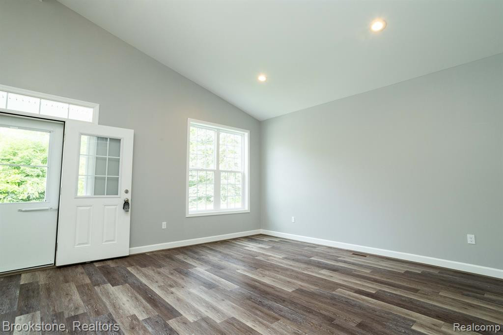 74650 FULTON Street, Armada, MI — Photo 10