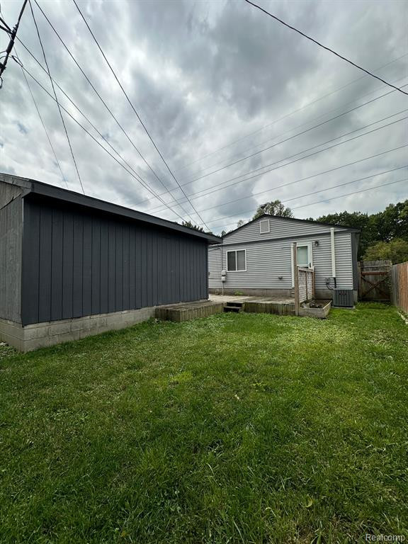 9049 ROBERT Street, Taylor, MI — Photo 16