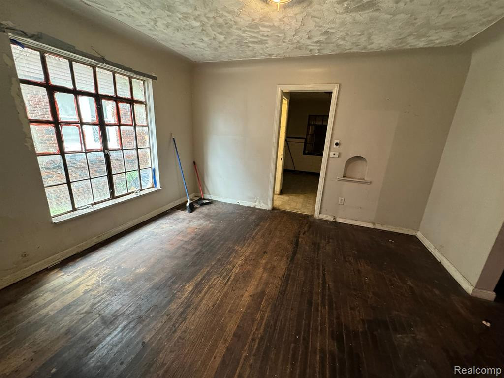 7406 NETT Street, Detroit, MI 48213 — Photo 4