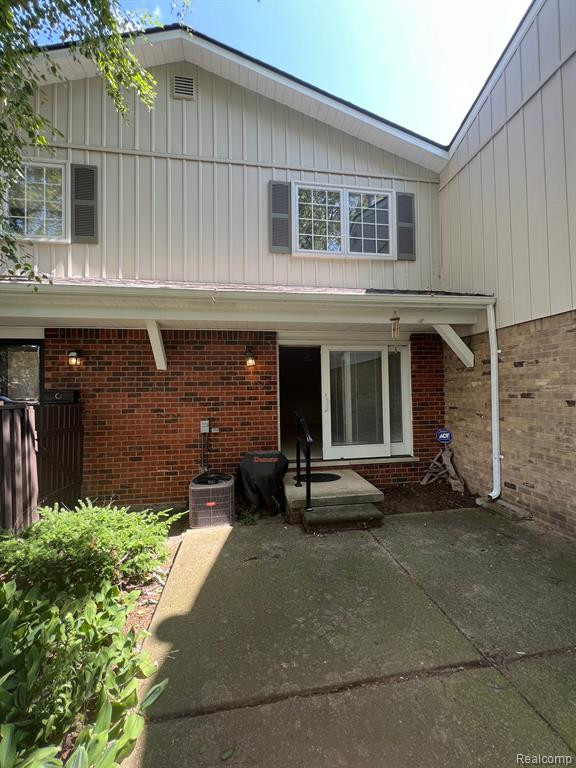 1795 WICKHAM Street, Royal Oak, MI 48073 — Photo 2