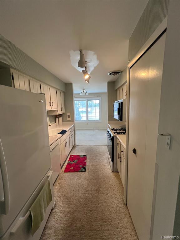 1795 WICKHAM Street, Royal Oak, MI 48073 — Photo 6