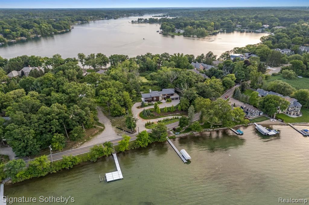 4747 OLD ORCHARD Trail, Orchard Lake Village, MI 48324 — Photo 4