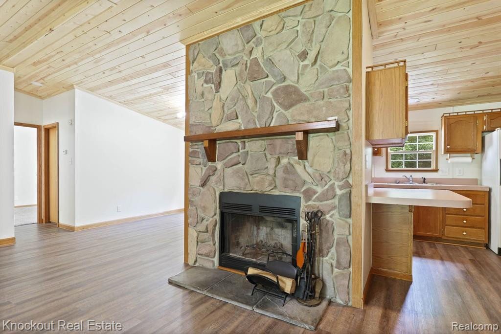 5784 ORMES Road, Vassar, MI 48768 — Photo 15